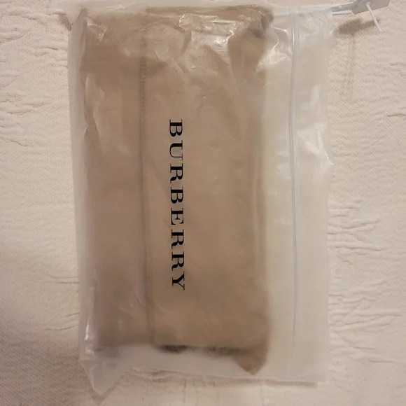 Burberry Harris Continental Wallet - Picture 5 of 6